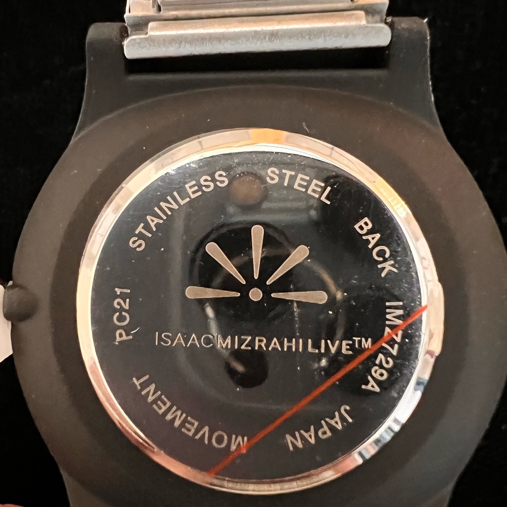 Bundle of 4 Isaac Mizrahi Live Soft Camo Band Expansion Watches - Picture 9 of 12